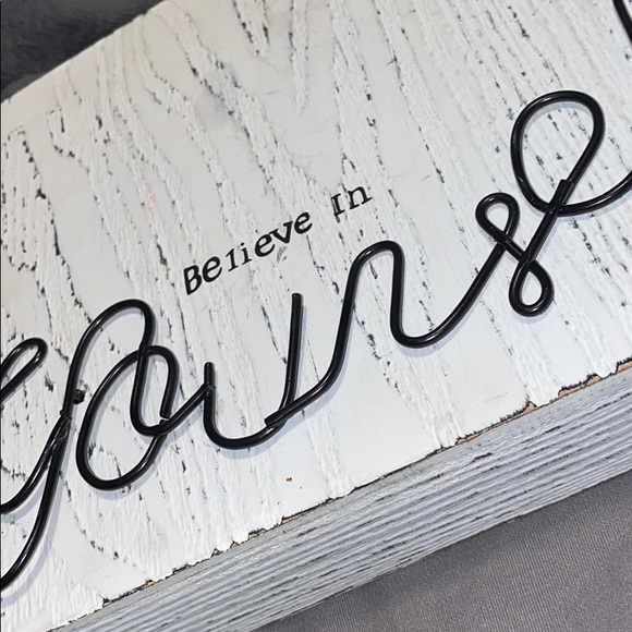 Wall Decor - Picture 4 of 10